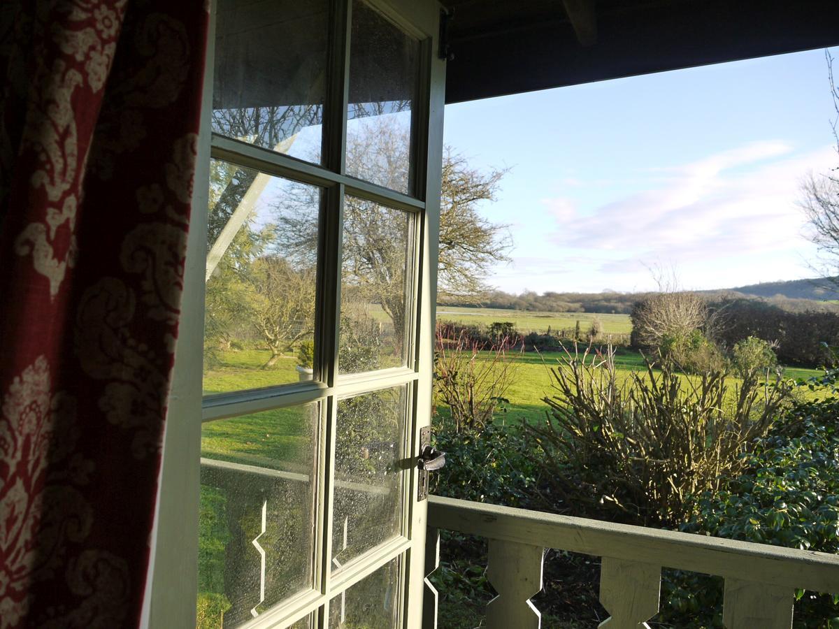 The Lodge On The Marsh Brading Exterior photo